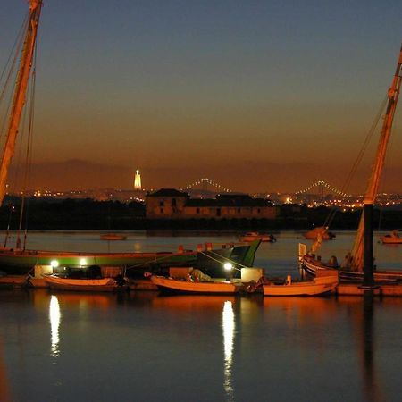 The Boat Apartamento Tematico Seixal  Ngoại thất bức ảnh